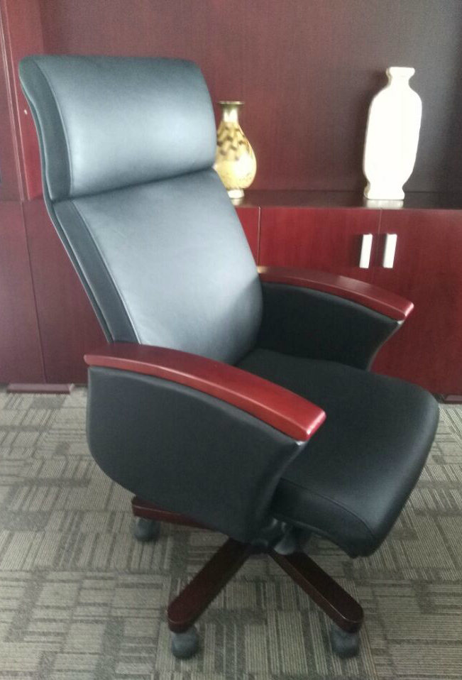 2017 New Ergonomic Solid Wood Veneer Leather Executive Chair