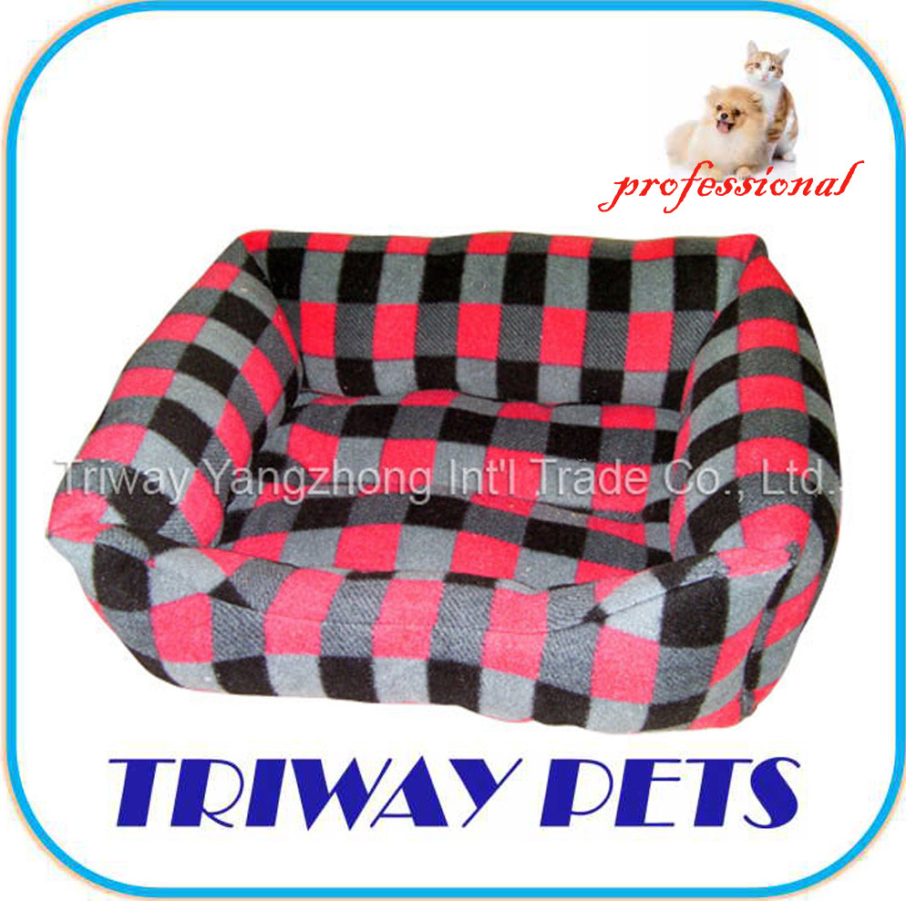 Soft Fleece Dog Cat Pet Bed in High Quaulity (WY101012-6A/C)