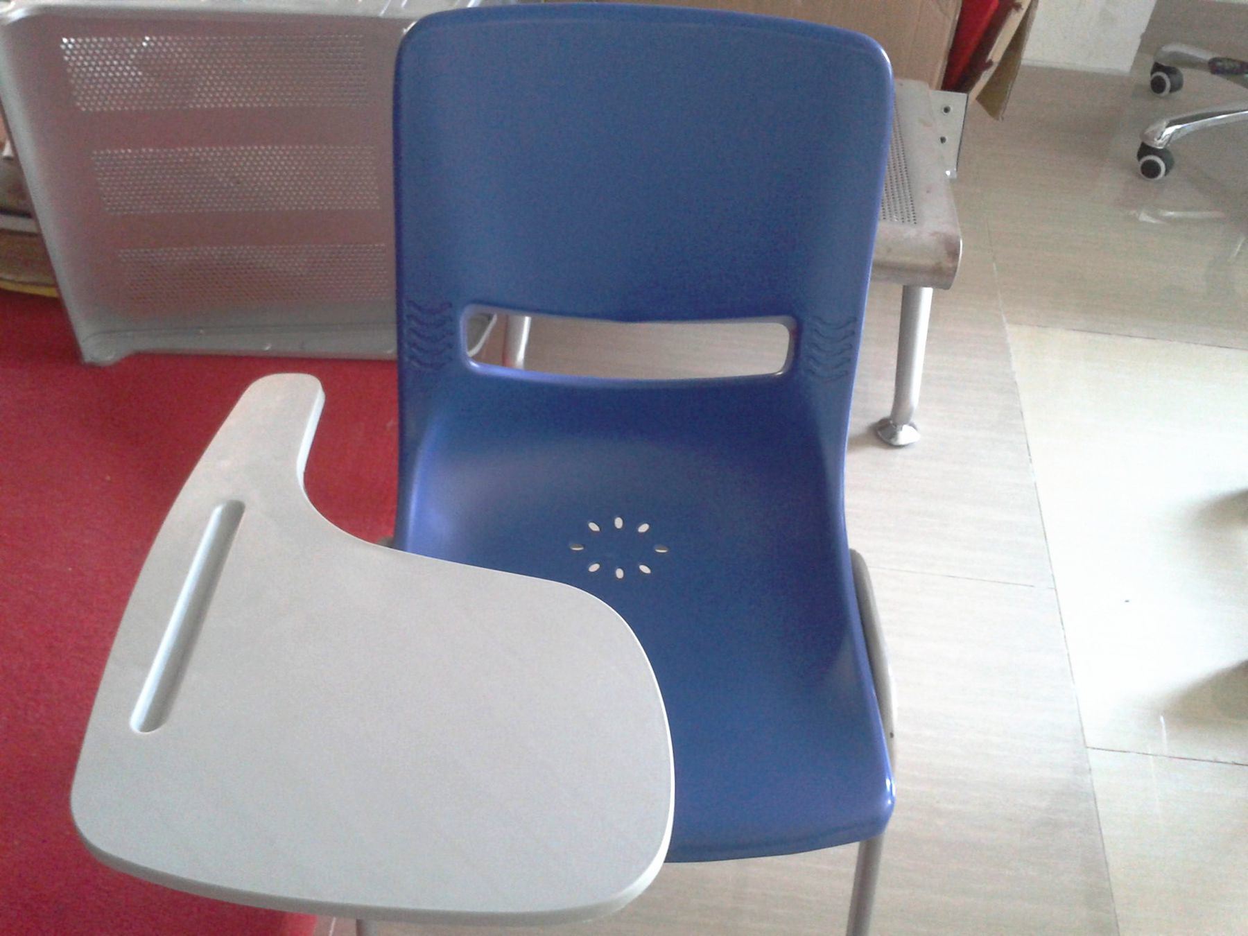 Hot Plastic Chair/Training Chair/Conference Chair with Table