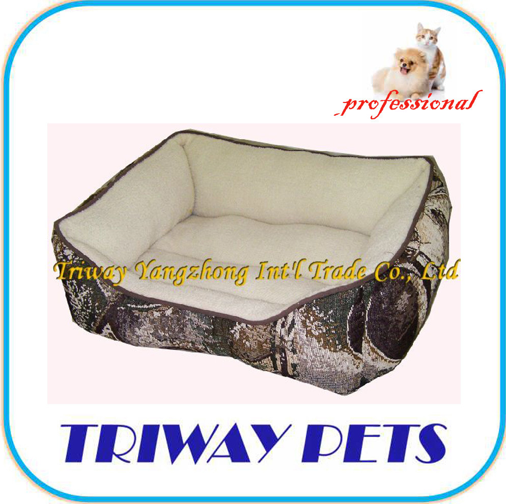 Comfort Velvet Dog Cat Pet Bed (WY1010185A/C)