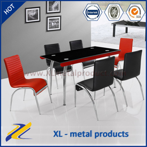 2016 Popular Tempered Glass Dining Table