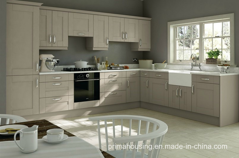 Solid Wood Europe Housing Kitchen Cabinet (PR-K2040)