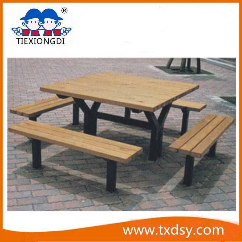 Good Quality Metal Garden Table and Chair
