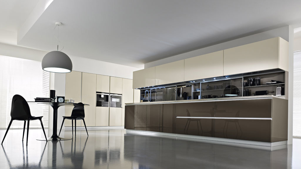 European Style Lacquer Finish Kitchen Cabinet (PR-K2065)