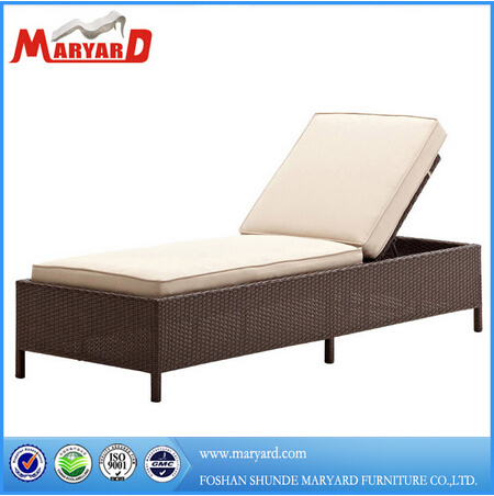 Rattan Outdoor Sunbed with Cushion