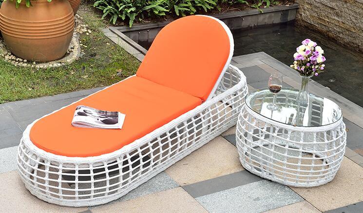 Swimmingpool Lounge Beach Bench Rattan Furniture with Cushion