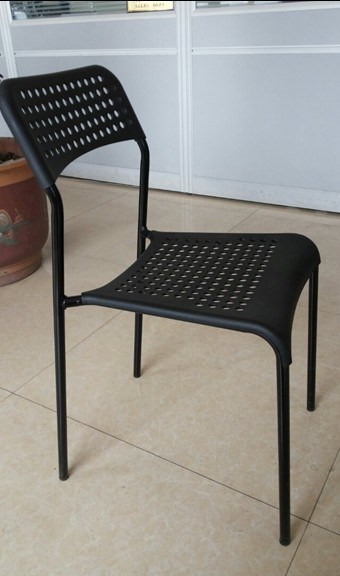2016 Hot Selling New Design Cheaper Stackable Plastic Chair