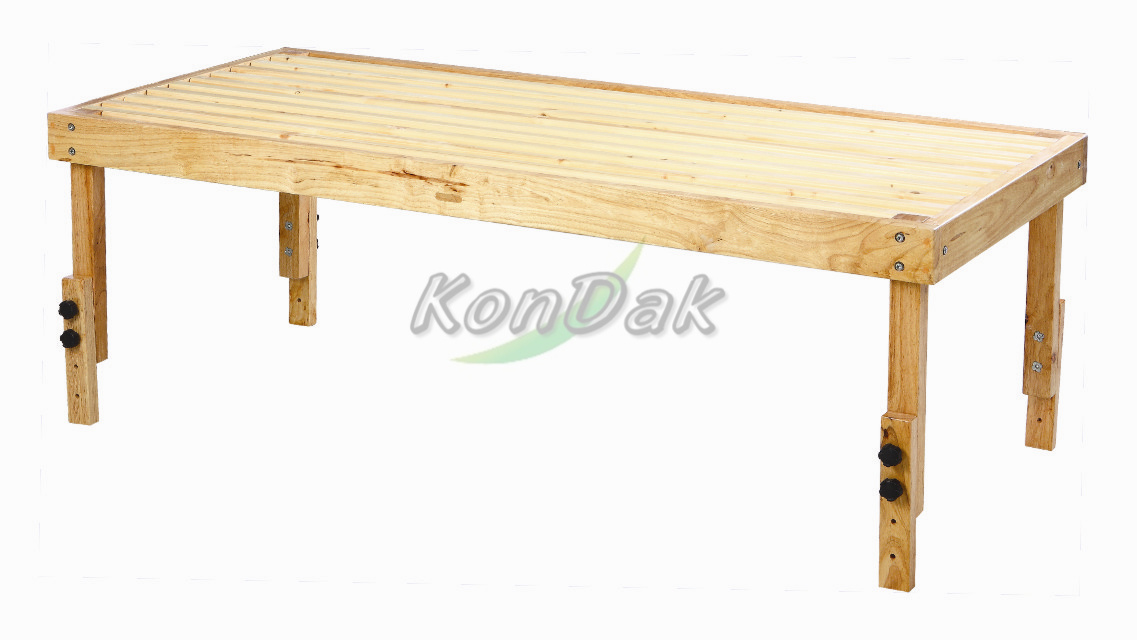 Children Type Wooden Bed/ Table