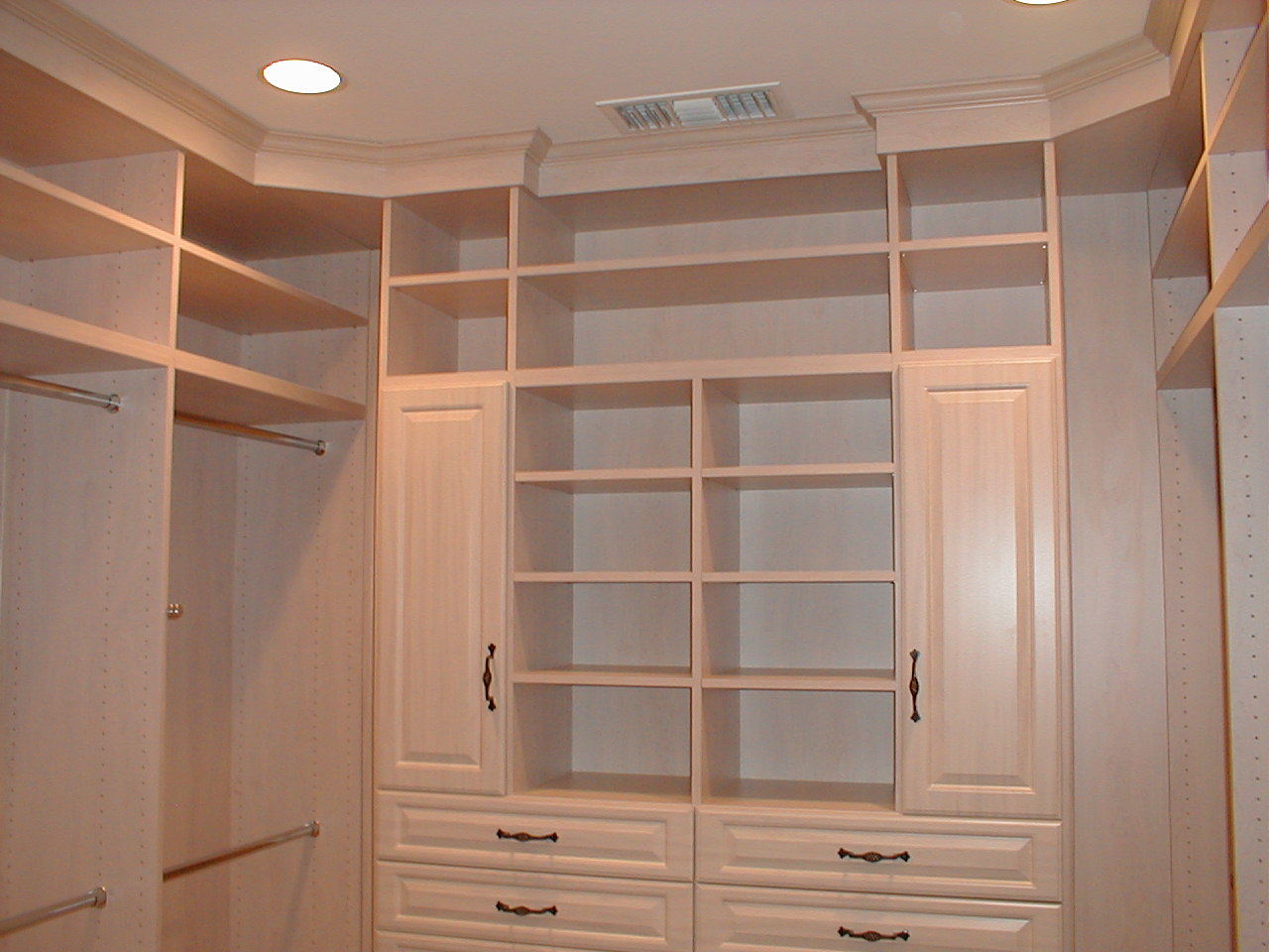 Open Style Walk-in Closet Designs with Wardrobe for Sale
