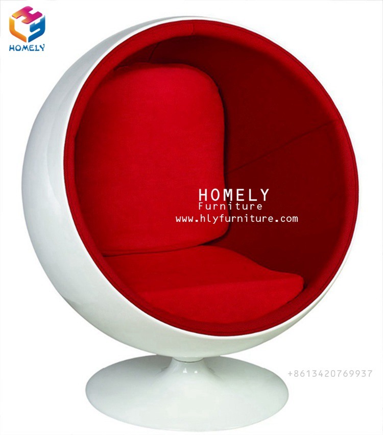 Red Egg Chair Lounge Chair with Metal Frame