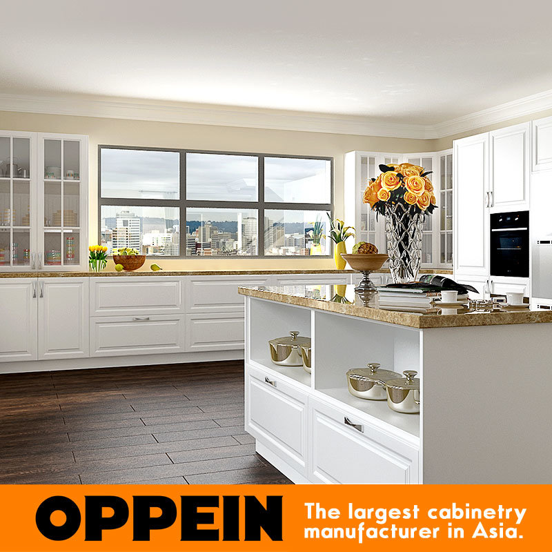 Oppein Traditional U-Shape White PVC Wood Modular Kitchen Cabinet (OP16-PVC04)