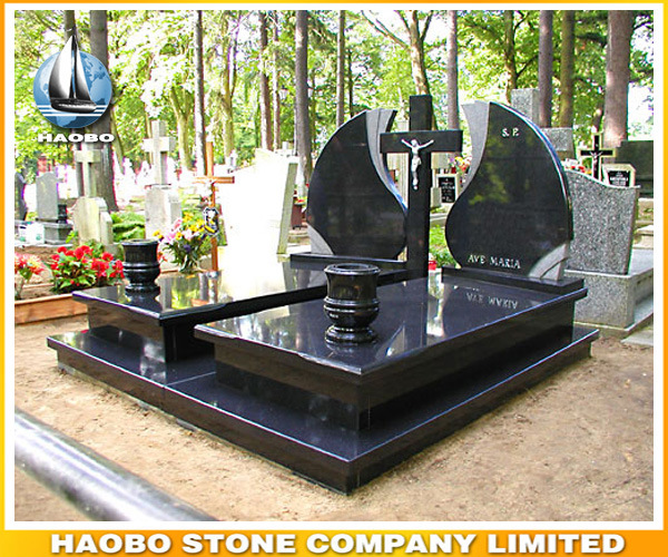 Quality Polished Black Garnite Tombstone