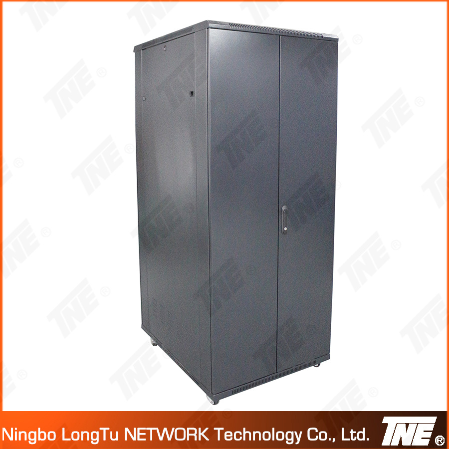 Double Metal Door Front Network Cabinet