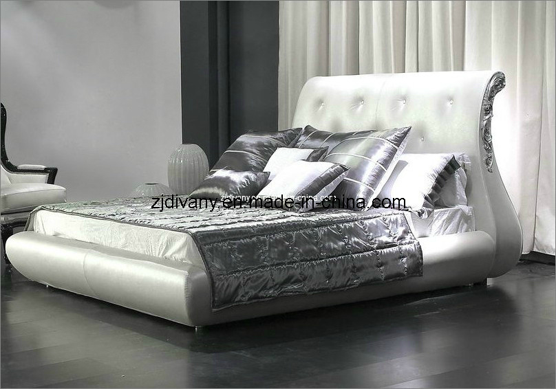 Italian Classic Furniture Wood Bed Leather Bed