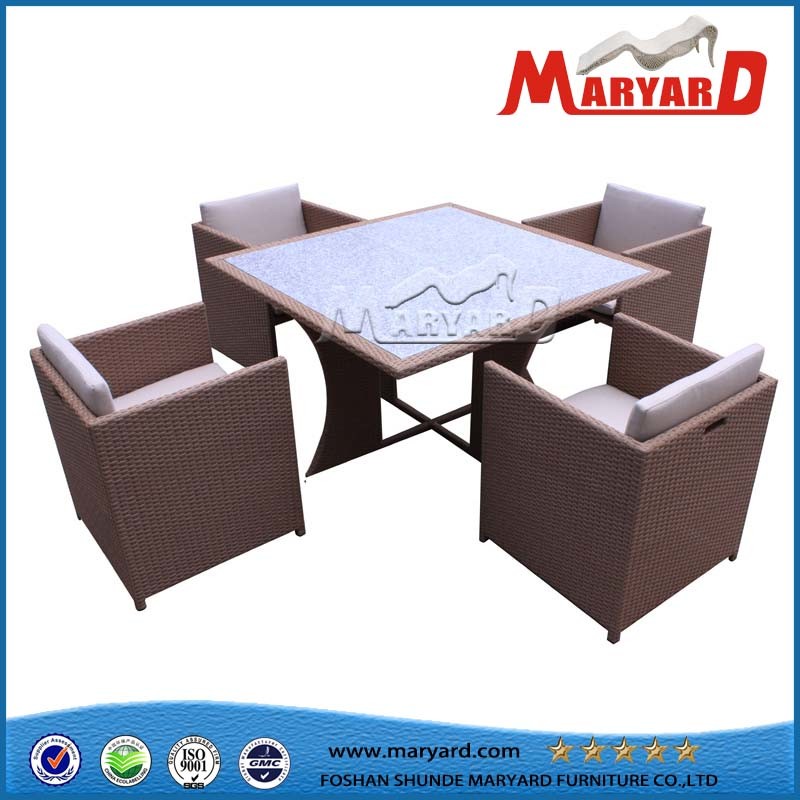 Outdoor Furniture Modern Rattan Patio Dinner Table and Chairs