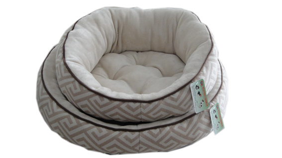 Jacquard and Flannel Oval Round Dog Bed