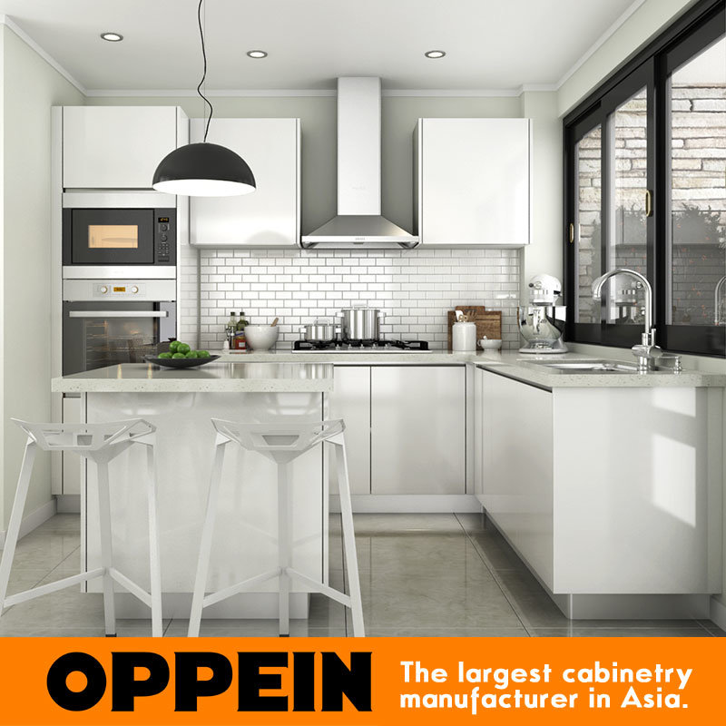 Oppein Modern L-Shape Wooden Kitchen Cabinet with Lacquer Finish (OP15-L32)