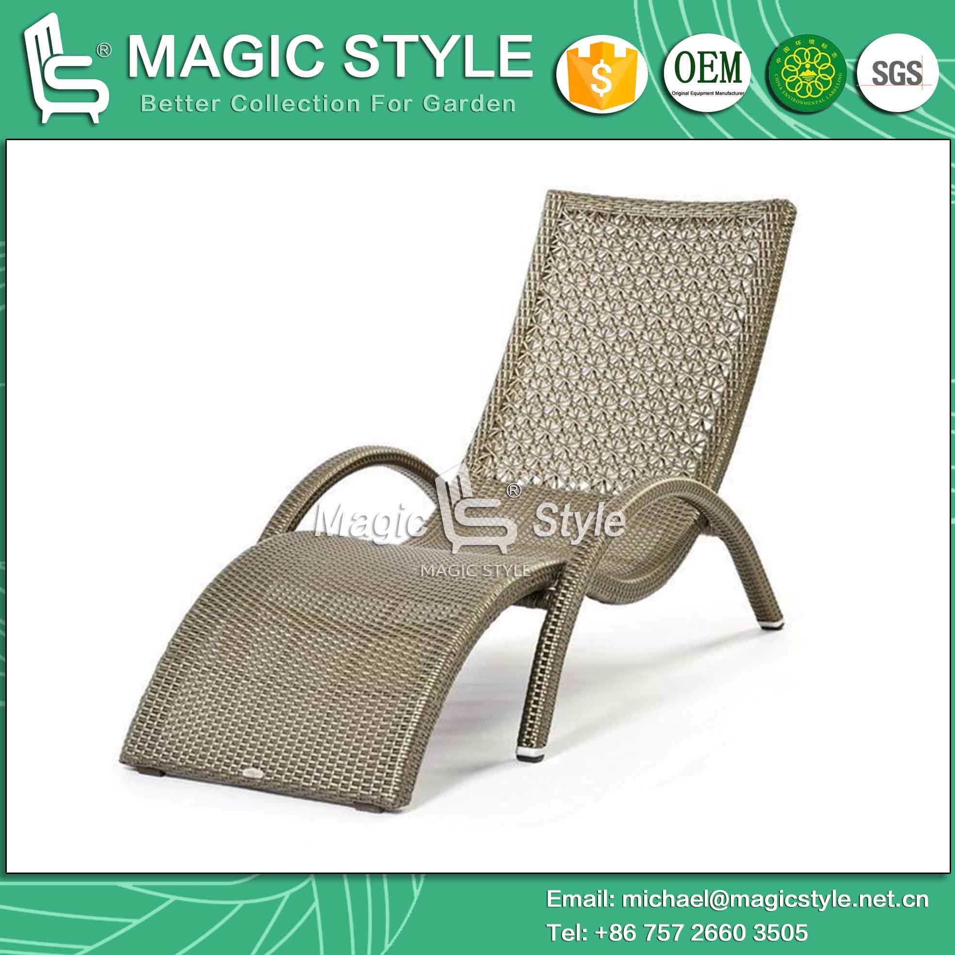 Rattan Wicker Sunlounger Outdoor Sun Bed Rattan Daybed Patio Furniture Garden Furniture Beach Chair Hotel Project Sunlounger Leisure Chair (Magic Style)