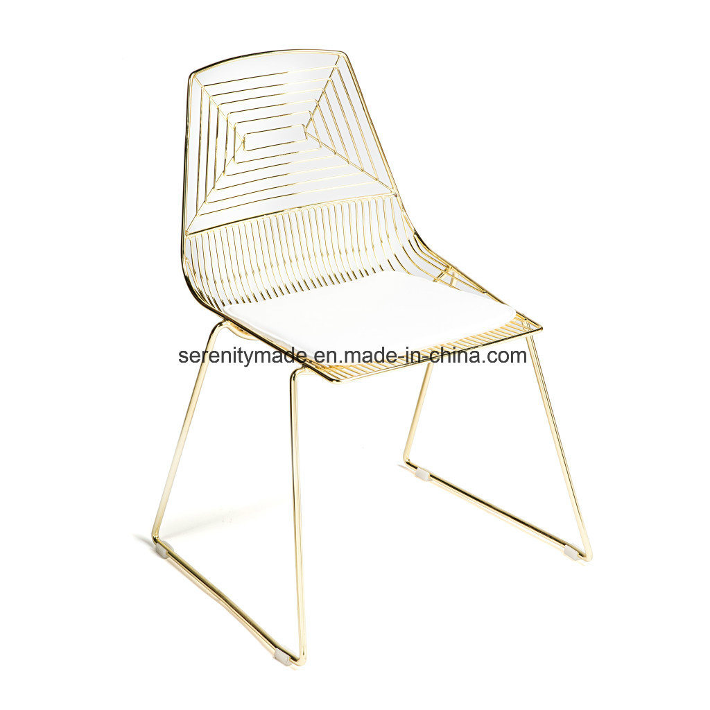 Modern Furniture Golden Outdoor Bar Starkable Dining Metal Wire Side Chair with Pad for Banquet