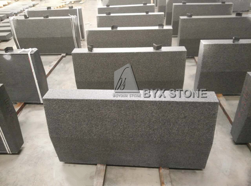 China Black Zimbabwe Bush Hammered Granite Coping Stone