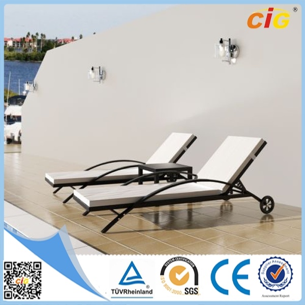 Different with Wheel Double Rattan Sunlounge Chair