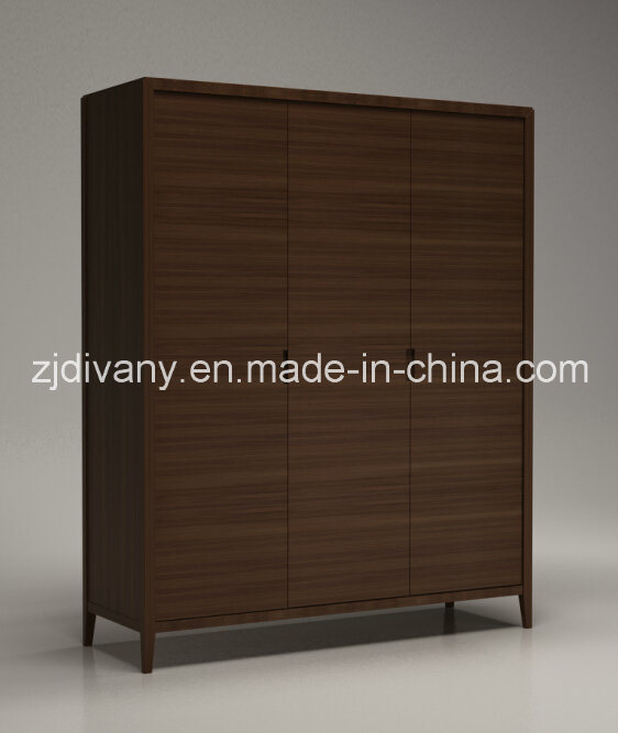 Italian Modern Solid Wood Bedroom Wardrobe (SM-W18-3)