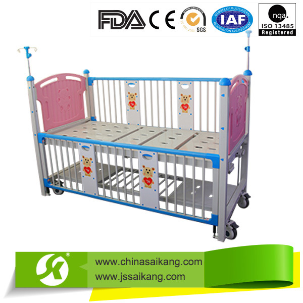 X05-5 ISO9001&13485 Factory Durable Babies Bed Hospital