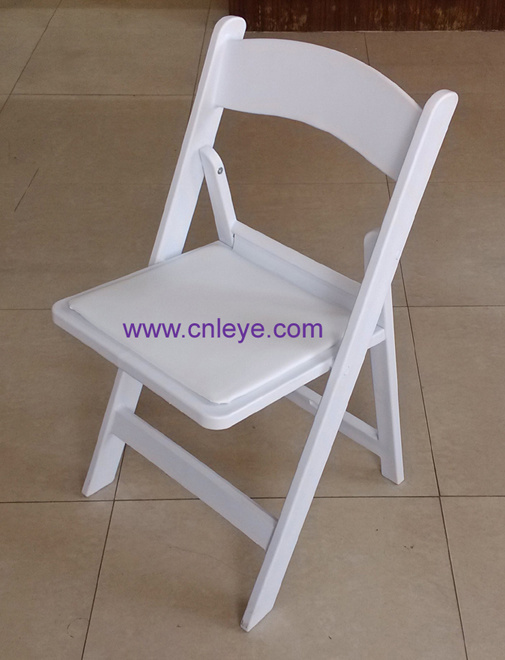 White Resin Folding Chair for Wedding