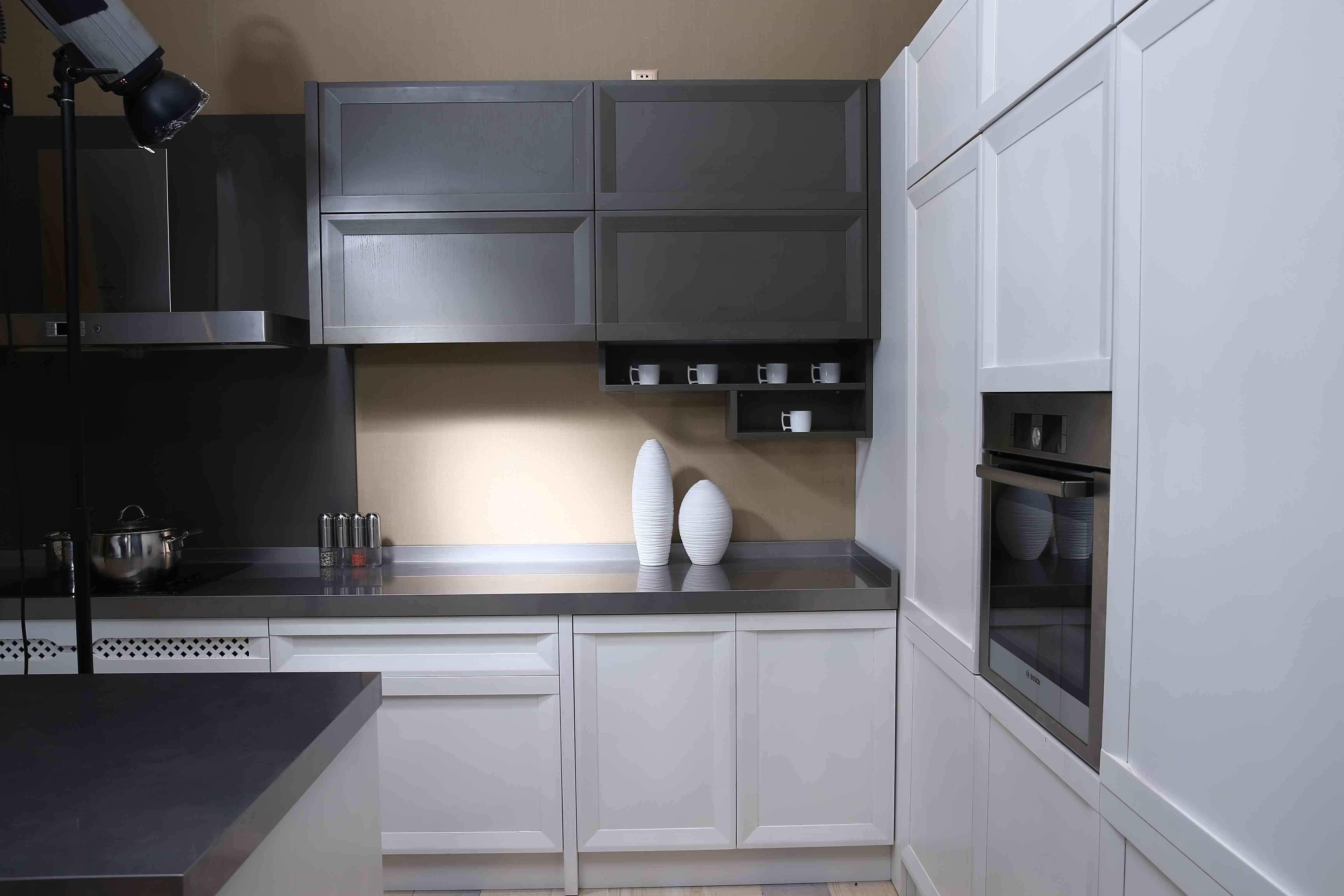 2015 [ Welbom ] New Style Modern White Kitchen Cabinet