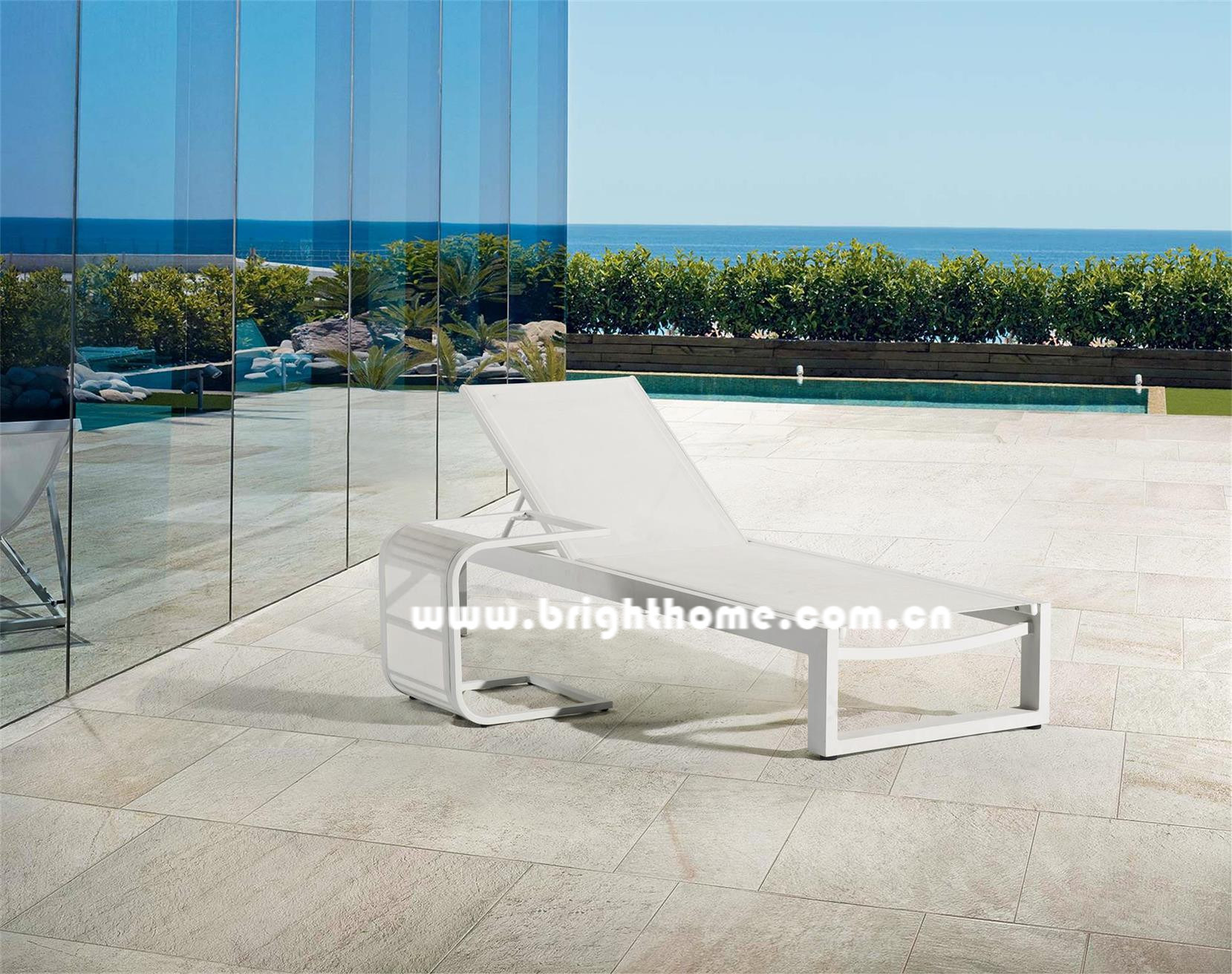 Aluminum Sun Lounger/Chaise Bed/Beach Chair