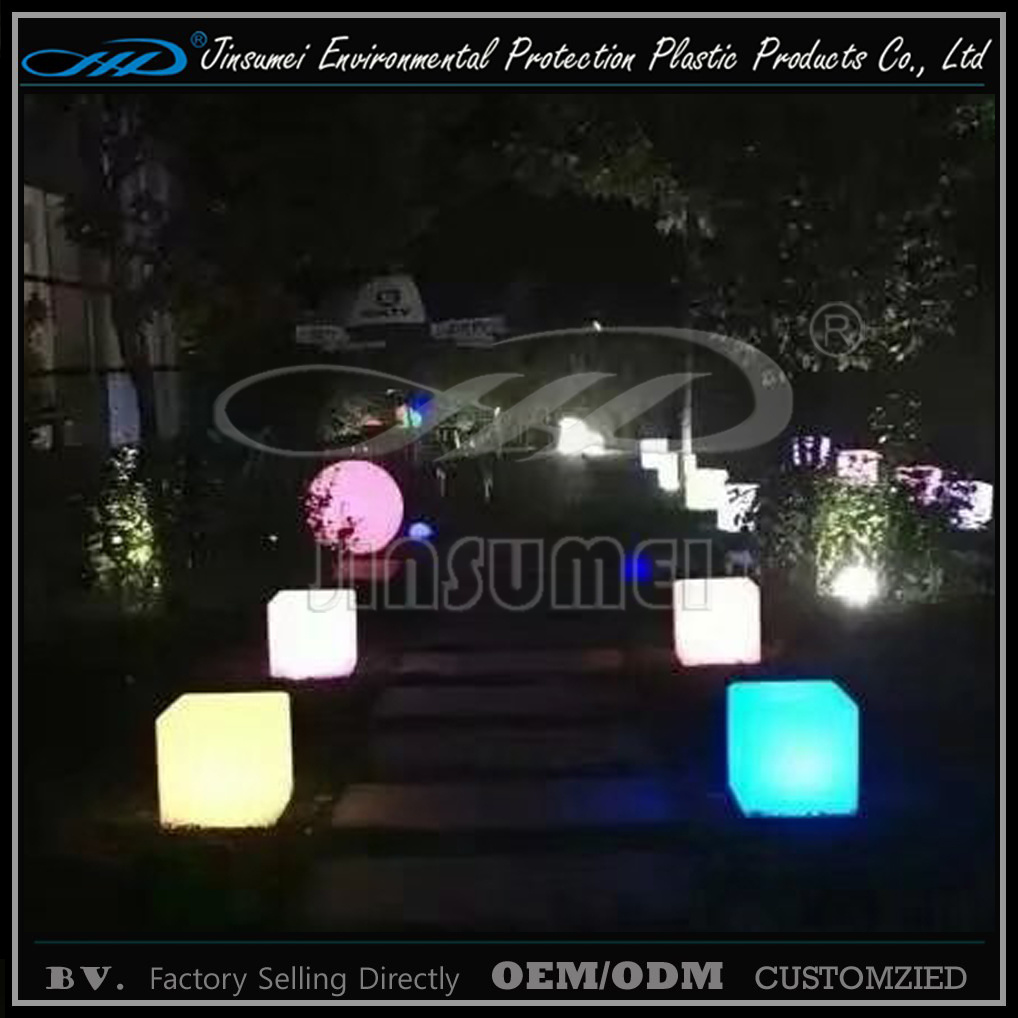 LED Illuminated Cube Chair Outdoor Furniture for Party Events