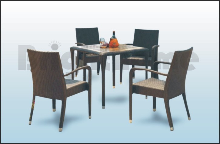 Outdoor Furniture - Outdoor Table and Chair (BL-212)