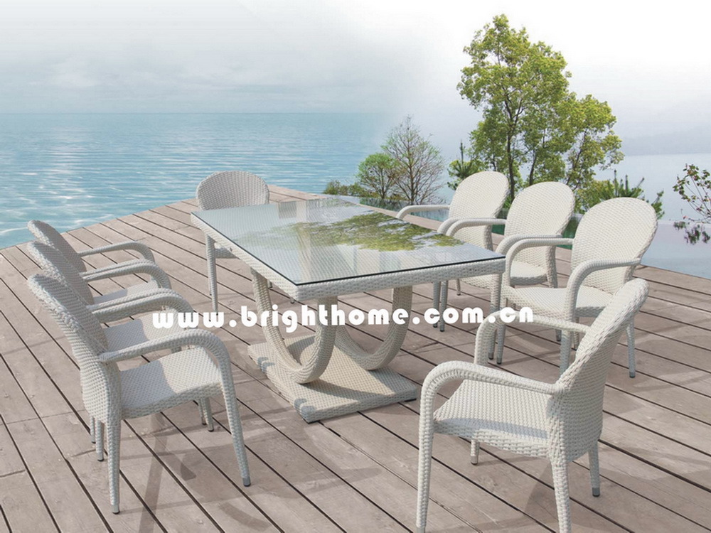 High Quality Rattan Wicker Dining Set Outdoor Furniture Bw-459d