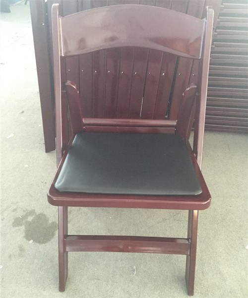 Mahogany Padded Garden Plastic Chair for Outdoor Events