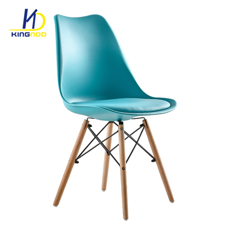 Wholesale Made in China Furniture Living Room Dining Eames Plastic Dining Chairs