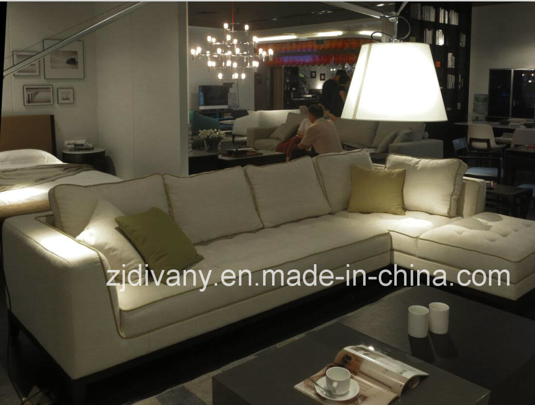 Divany Modern Style Fabric Sofa Living Room Sofa (D-68)