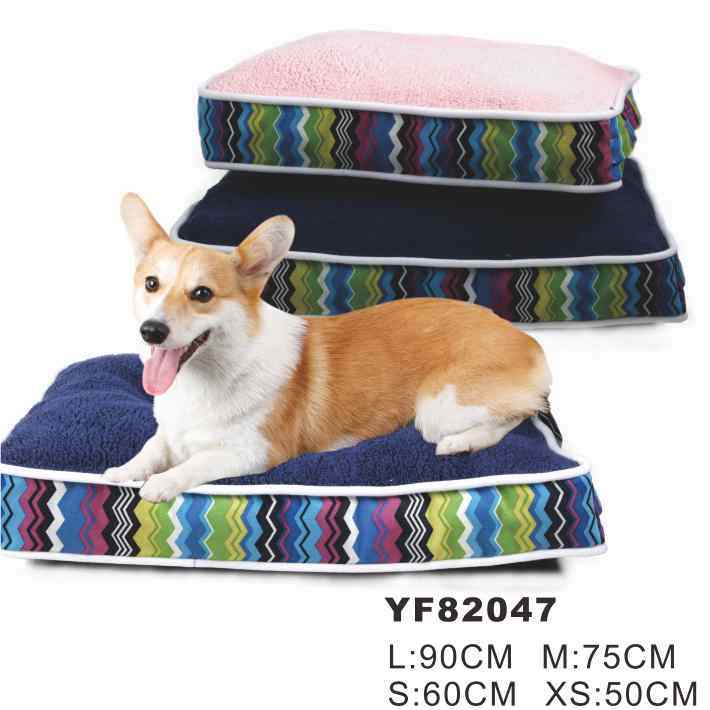 Rectangle Shape Stuffing Pet Dog Beds (YF82047)