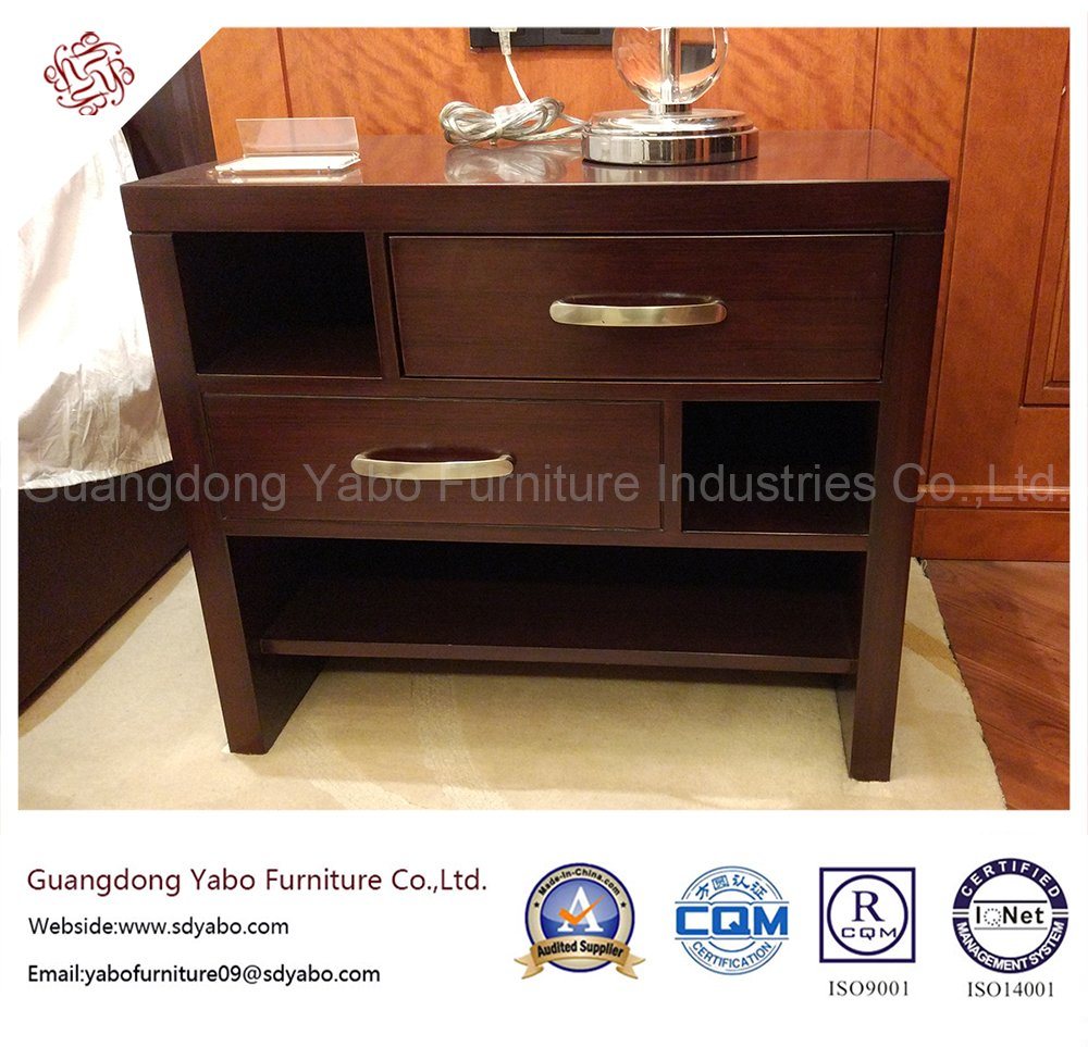 Elegant Hotel Bedroom Furniture with Wooden Nightstand (YB-E-19)