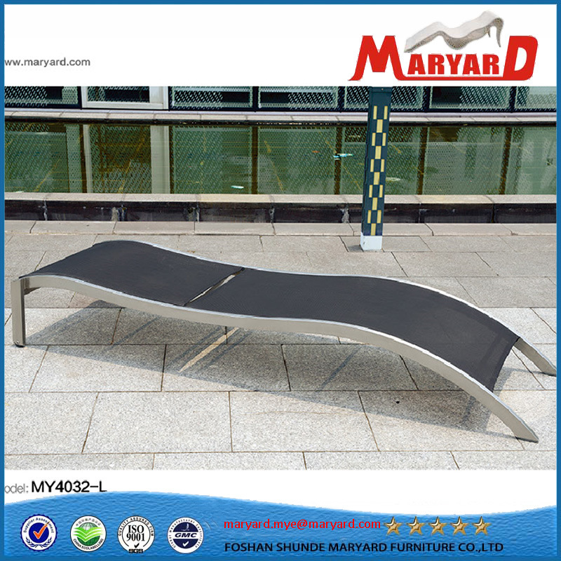 Metal Outdoor Sun Lounger/Chaise Lounge