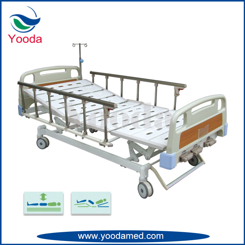 Three Function Manual Hospital Medical Bed with Central Castor