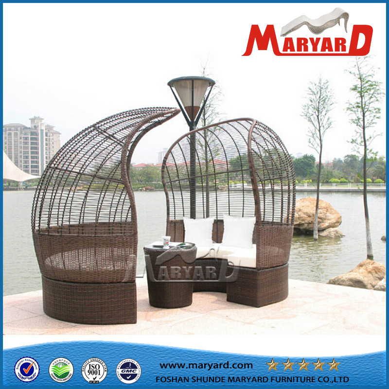 Garden Furniture Outdoor Double Rattan Daybed with Canopy