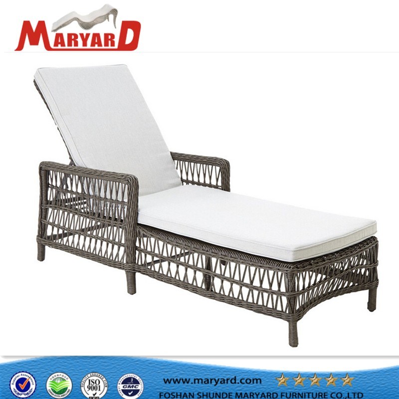 Luxury Synthetic Rattan Outdoor Furniture Suitable for Beach Sun Longer