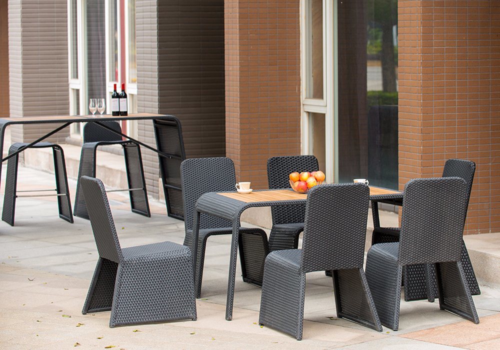 Contemporary Rattan Chair & Table