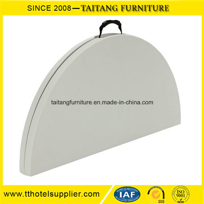 Wholesale Outdoor Folding White Plastic Table in Half