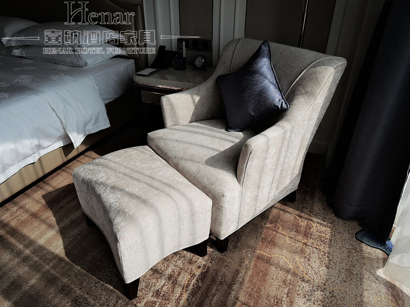Popular Modern Hotel Chair Leather Sofa with Wooden Frame