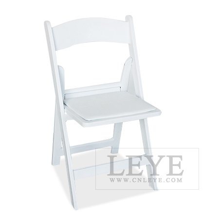 Padded Resin Folding Chair (LEYE) for Wedding