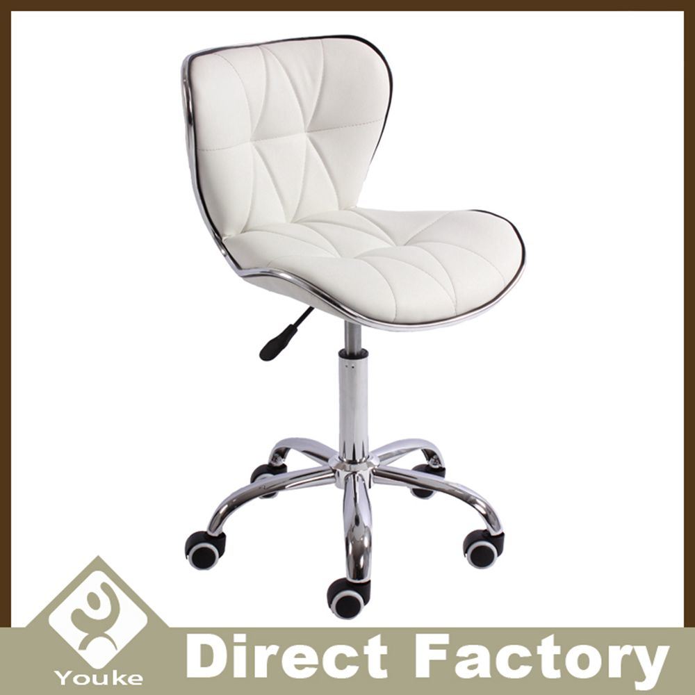 Metal Base Adjustable Work Chair Used in Office