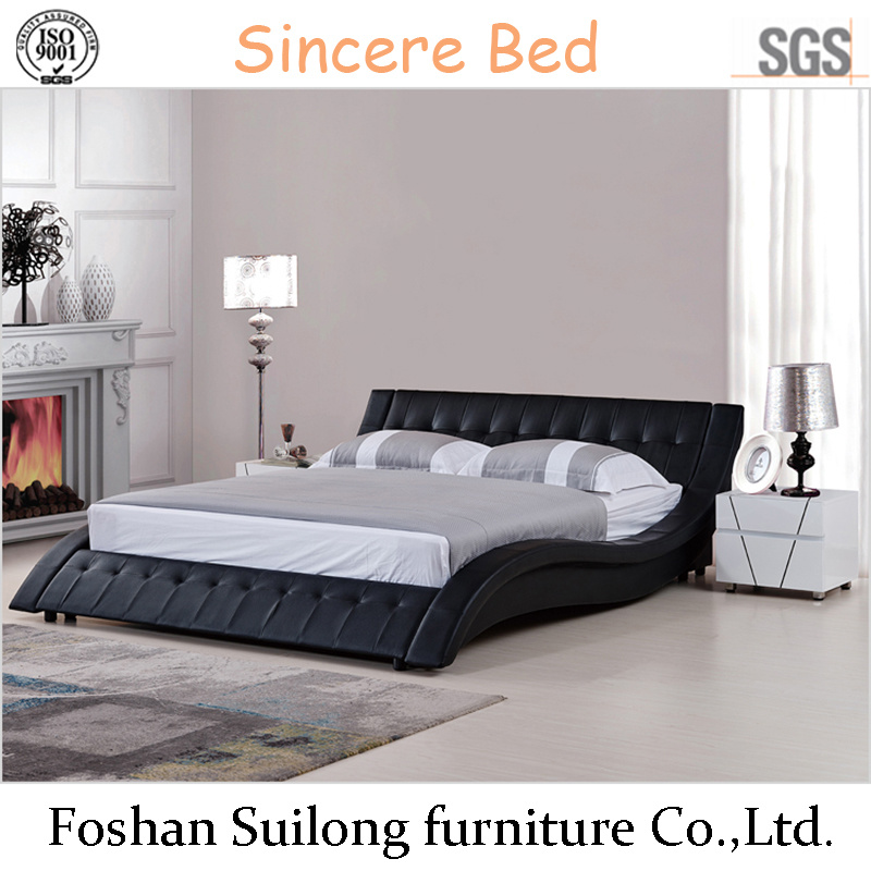 1109 Leather Bed