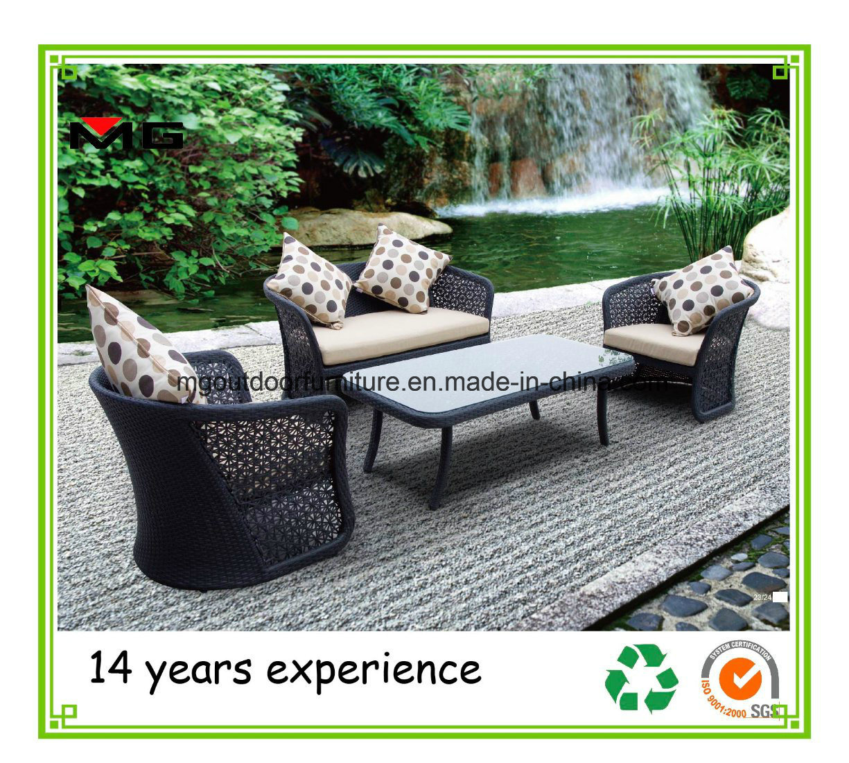 Rattan Furniture Garden Sofa with Outdoor Cushions