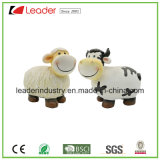 Polyresin Lovely Cow and Sheep Statues for Home and Garden Decoration